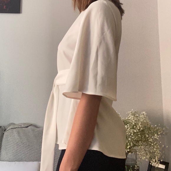 Zara Blouse, great condition - Picture 2 of 4